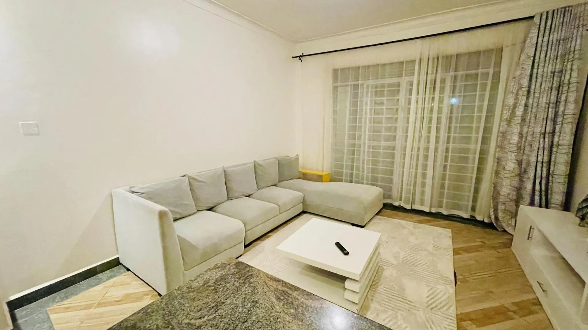 Beautiful 1-Bed Apartment In Kampala